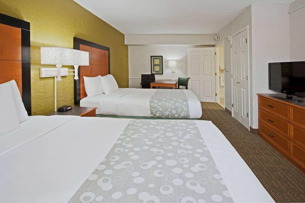La Quinta Inn Tampa Airport Stadium Westshore Екстериор снимка